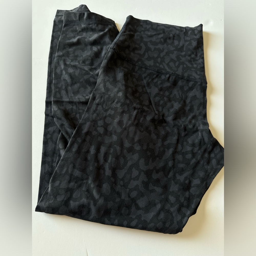 Lululemon Wunder Under Leggings
